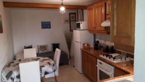 Corse Calcatoggio location Appart pour 2 pers avec terrasse 5 kms des Plages